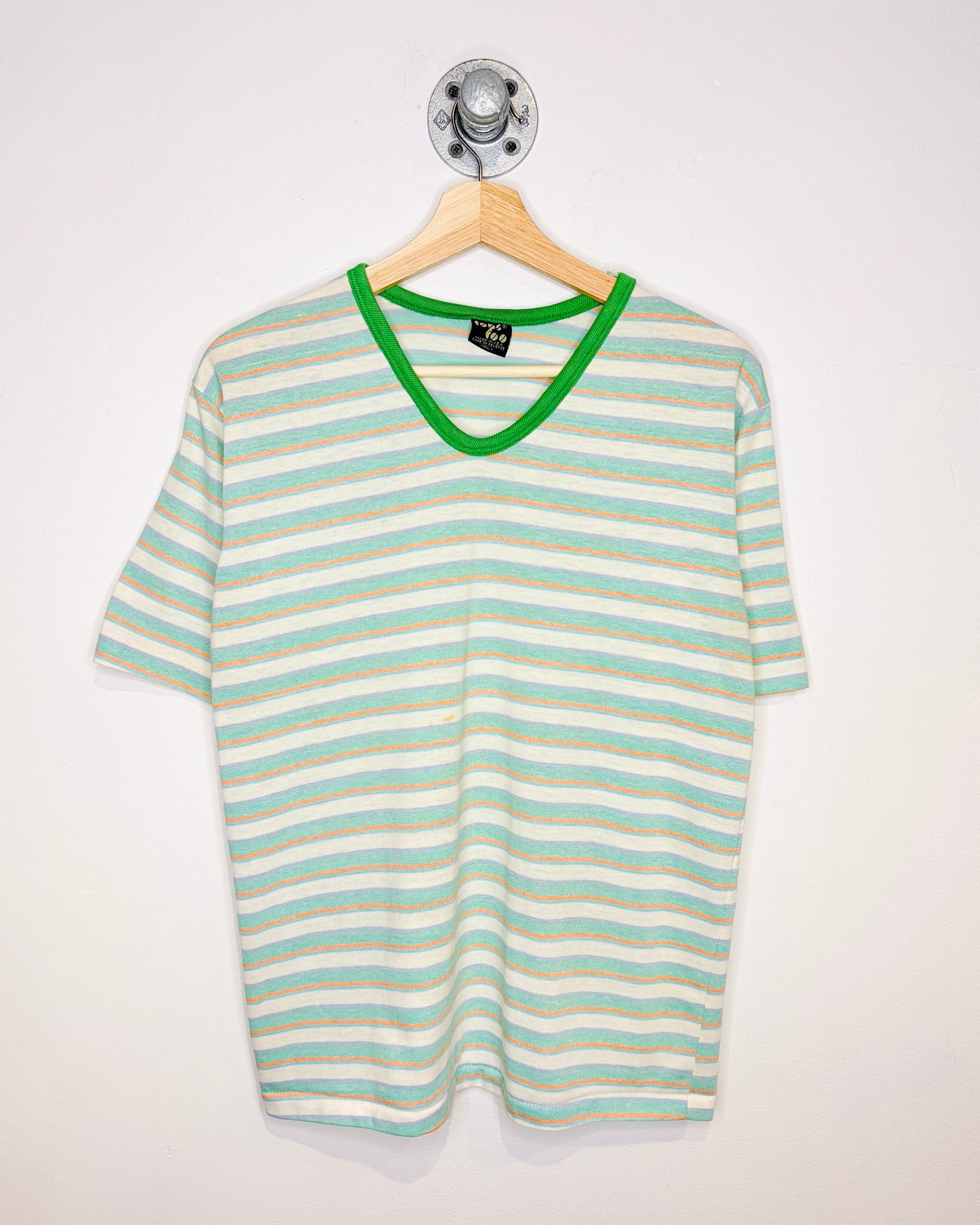 Vintage 90s Women’s Green & White Striped V-Neck Tee Shirt