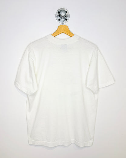 Vintage 1990s Innisfail Alberta Dr. George Kemp House Tourist White Tee Shirt