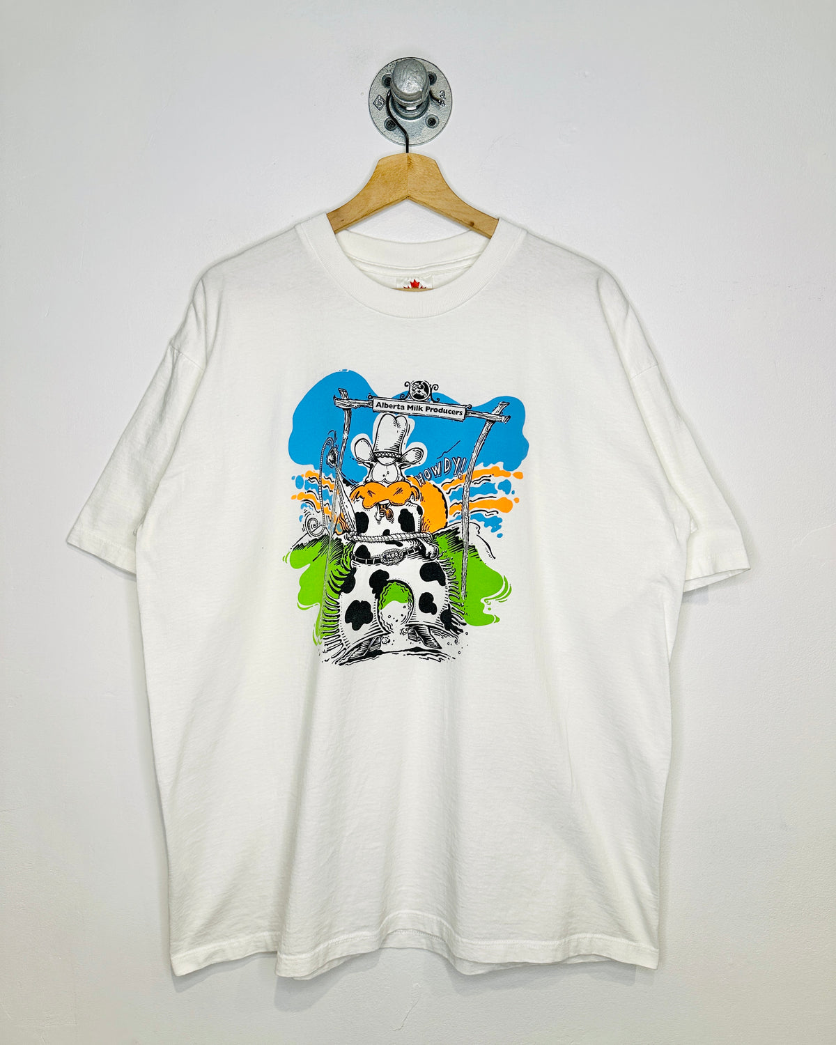 Vintage 90s Alberta Milk Producers White Tee Shirt