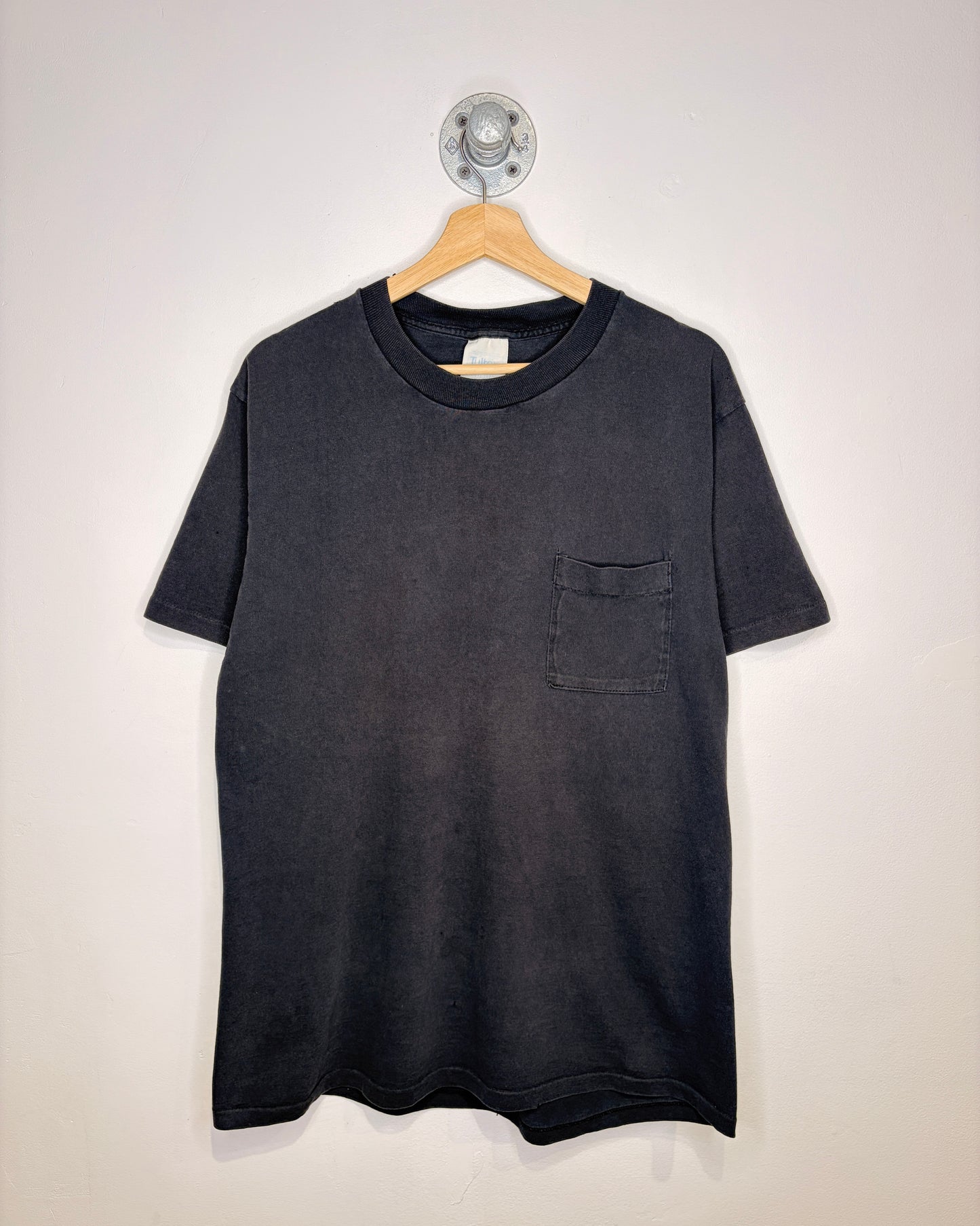 Vintage 90s Tultex Blank Faded Black Pocket Tee Shirt