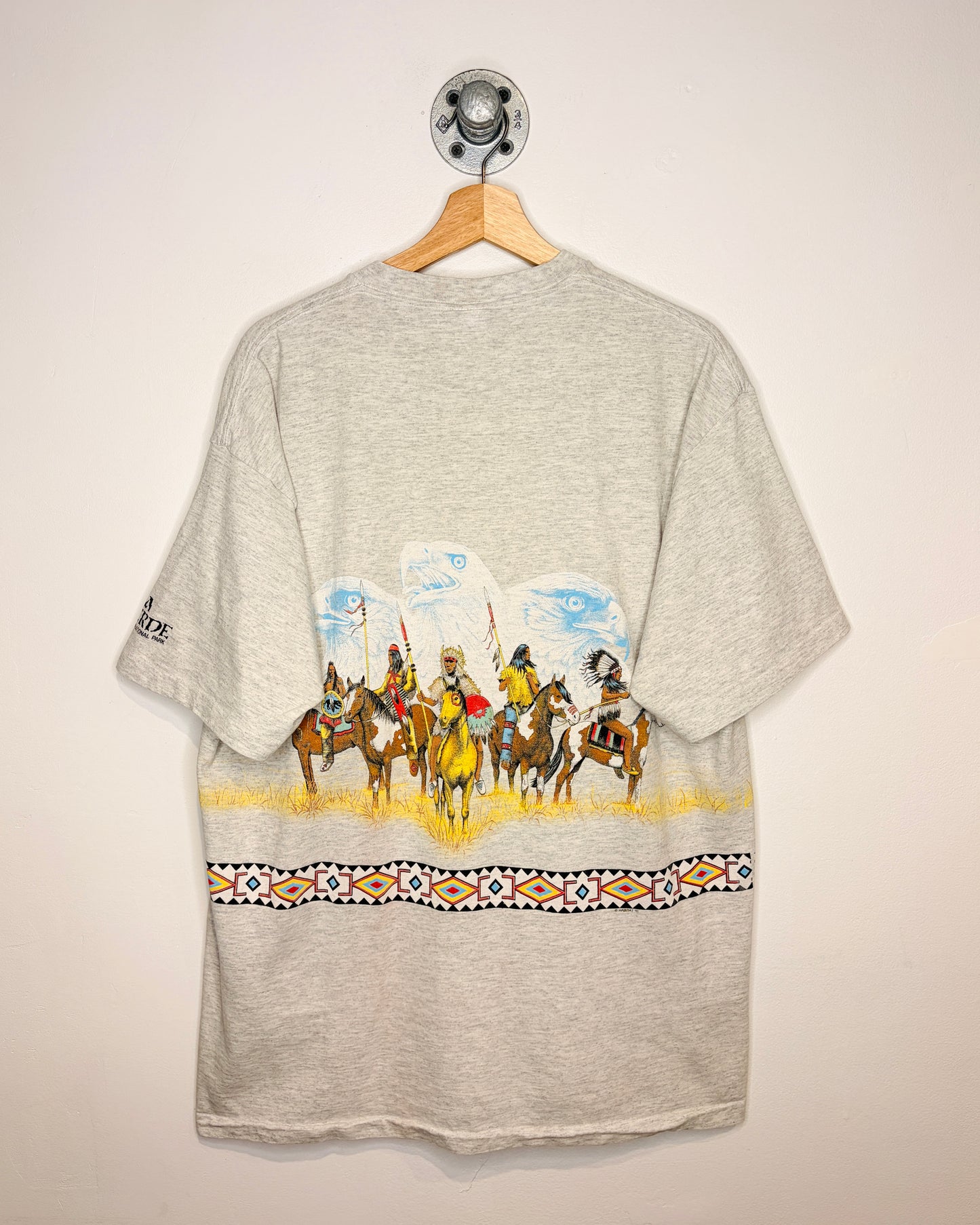 Vintage 1991 Habitat Mesa Verde National Park Grey Tee Shirt