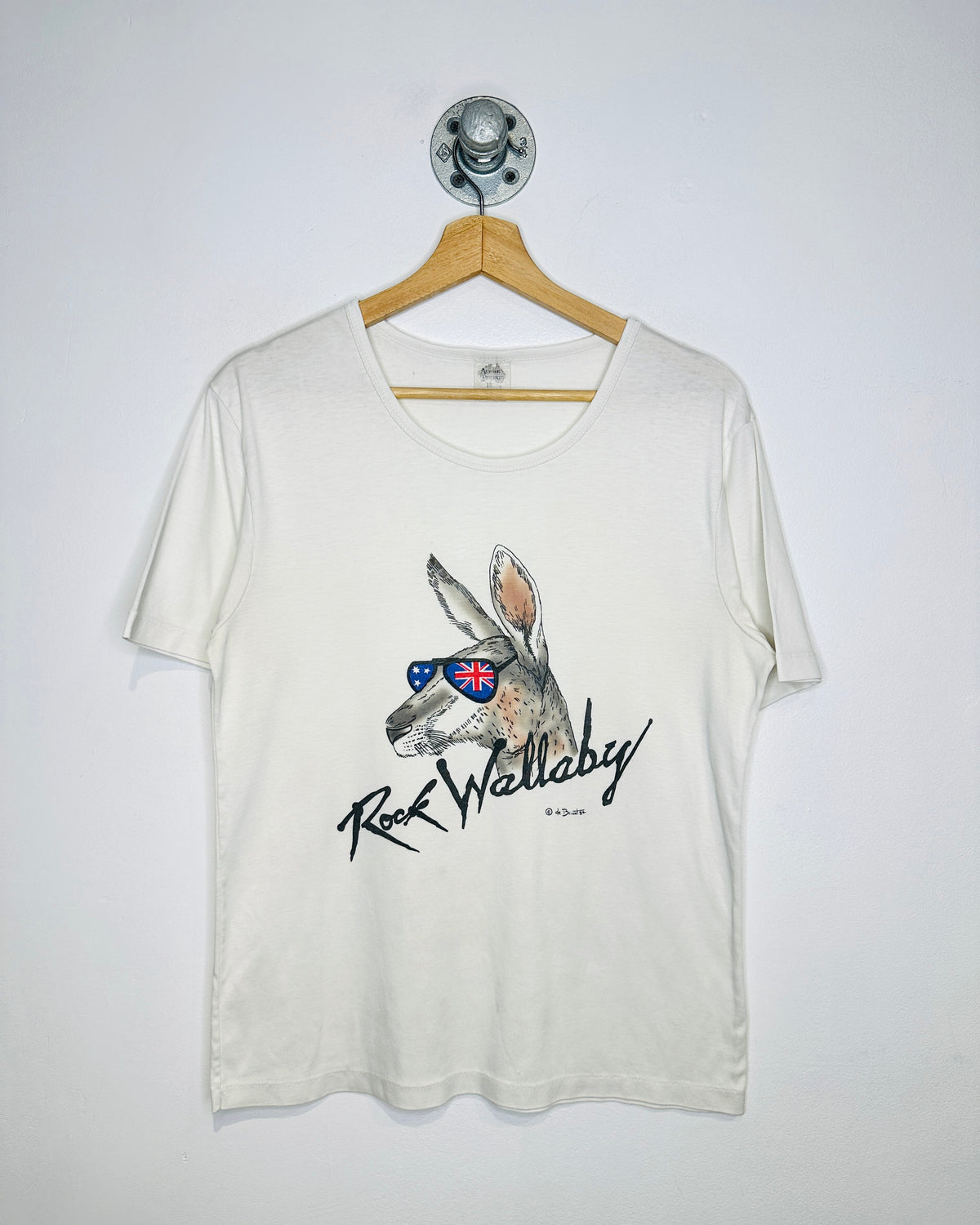 Vintage 1984 Rock Wallaby Australia Paper Thin White Tee Shirt