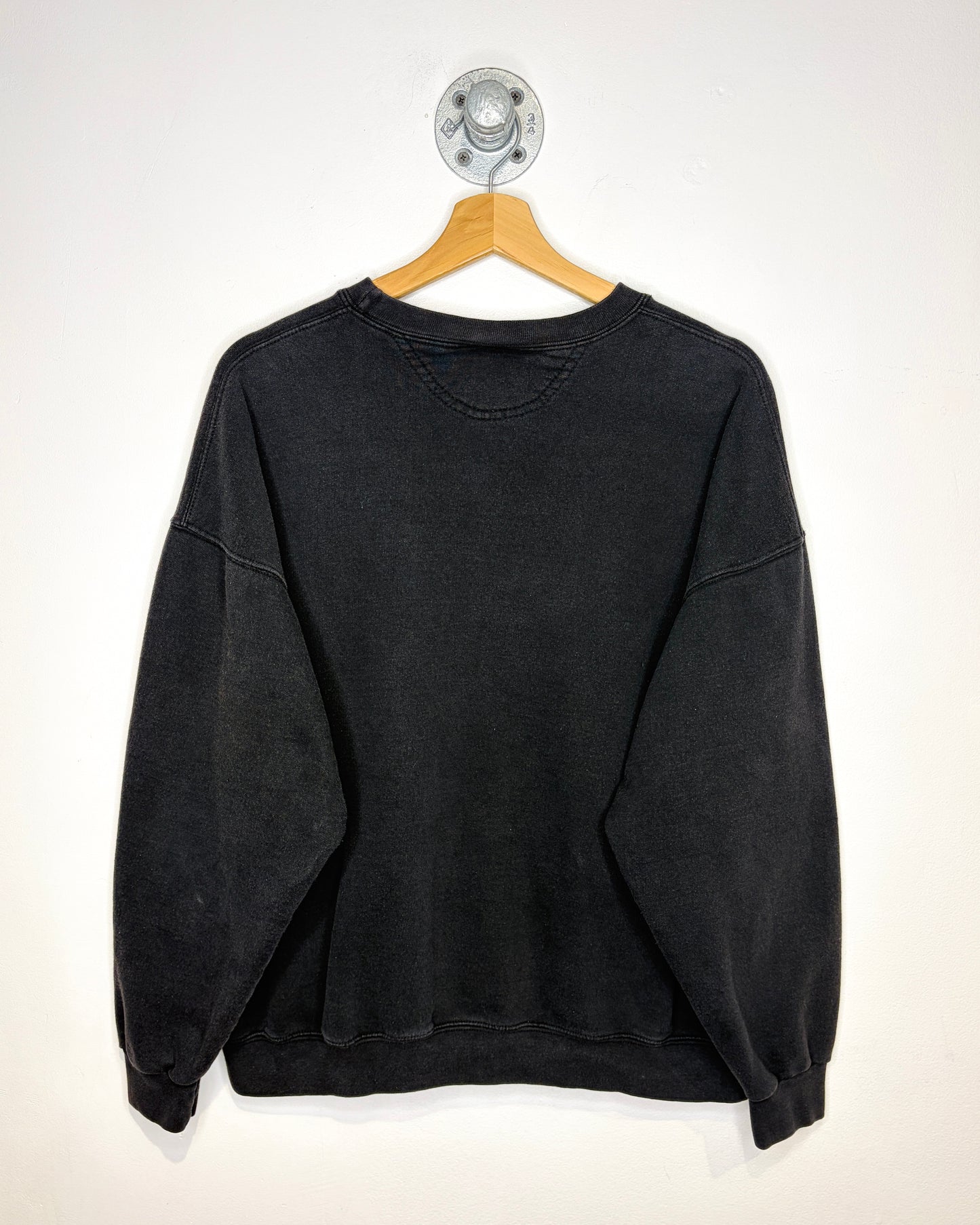 Vintage 1989 Hard Rock Cafe Whistler Boxy Black Crewneck Sweatshirt