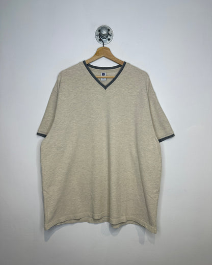 2000s Gap Beige And Grey 100 % Cotton V Neck Shirt
