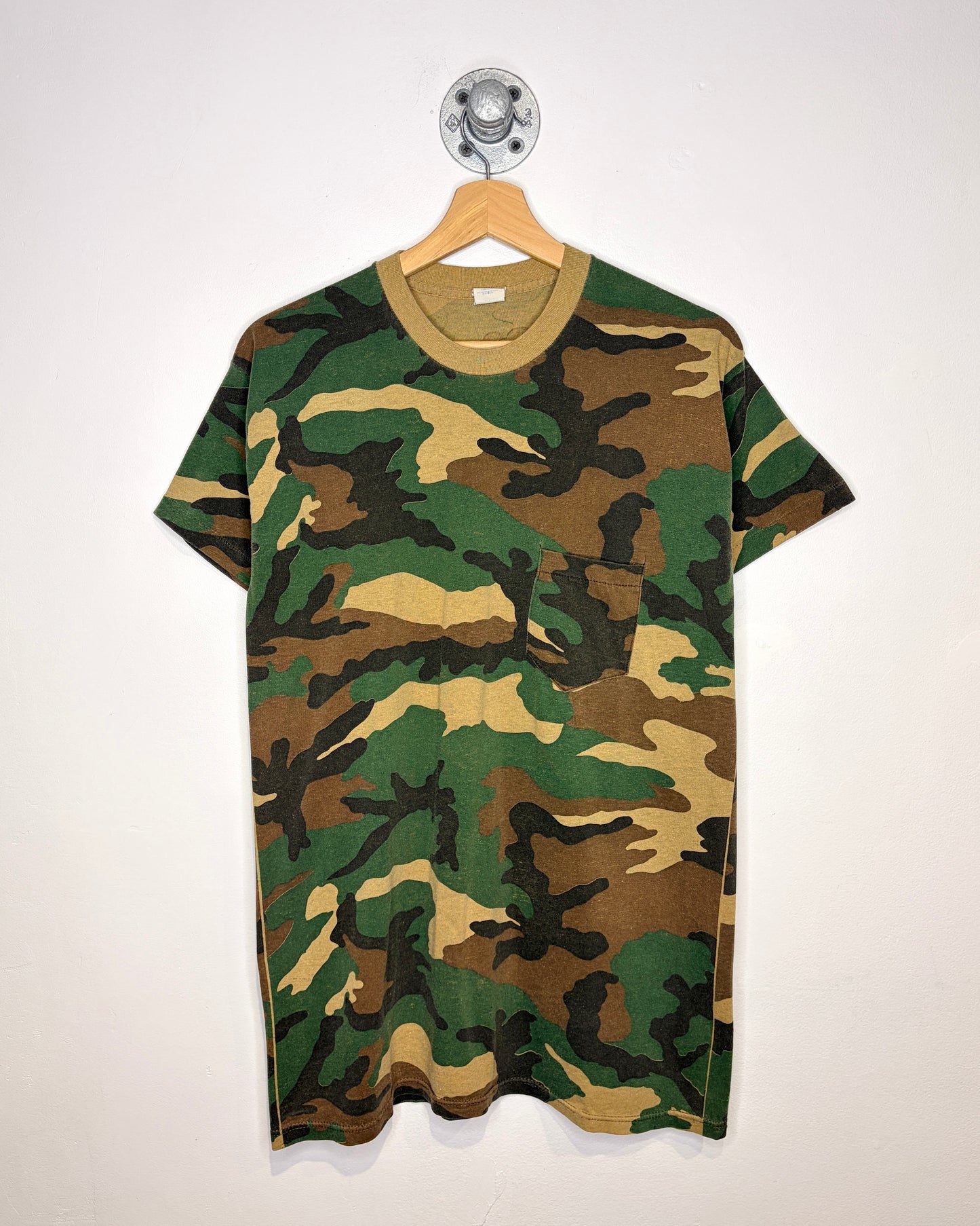 Vintage 70s Woodland Camo Pocket Tee Shirt