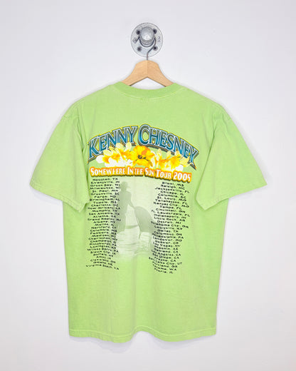 Vintage 2005 Kenney Chesney Somewhere In The Sun Faded Green Tee Shirt