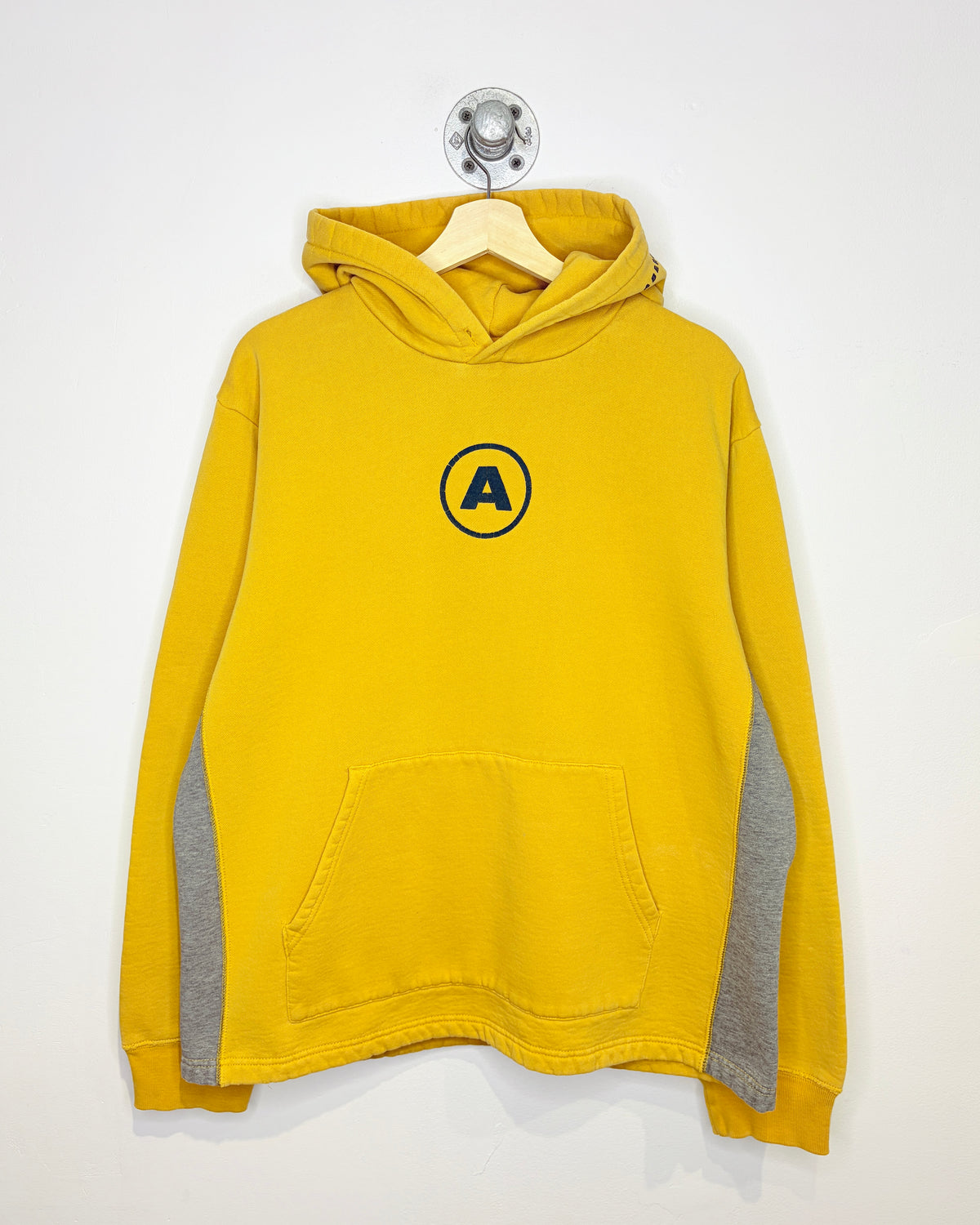 Vintage 90s/00s Boxy Abercrombie Heavyweight TwoTone Yellow Hoodie