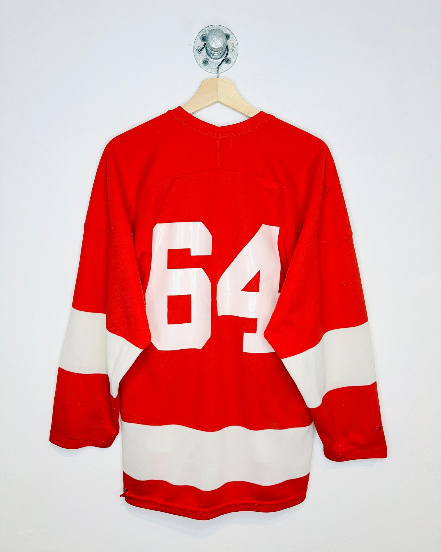 True Vintage 1970s “Legal Beagle” Snoopy University Of Alberta Law Red Hockey Jersey
