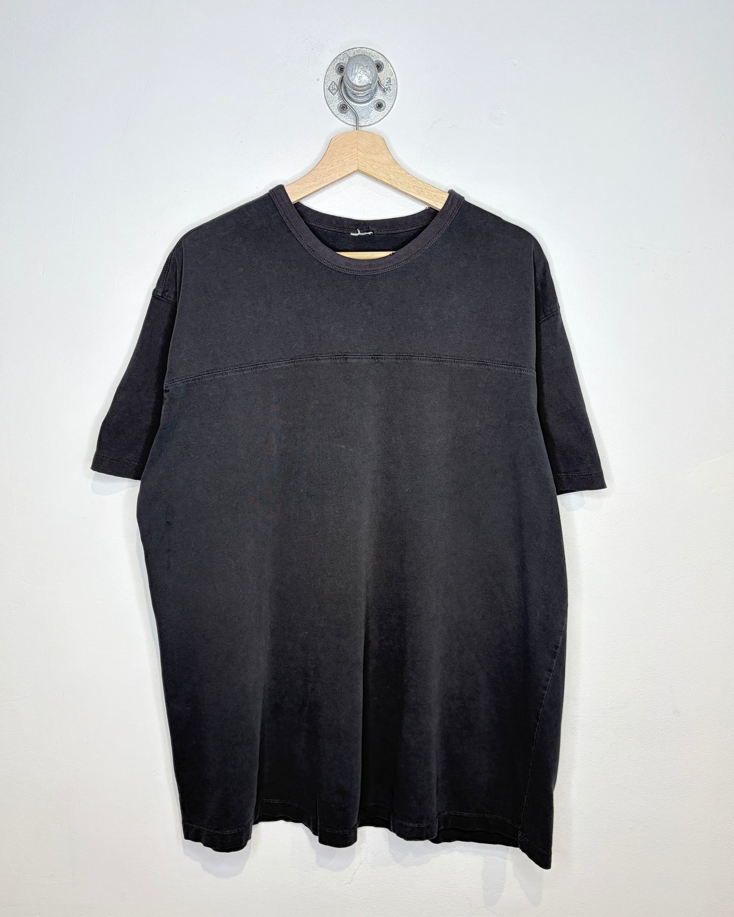 Vintage Blank Faded Black Tee Shirt