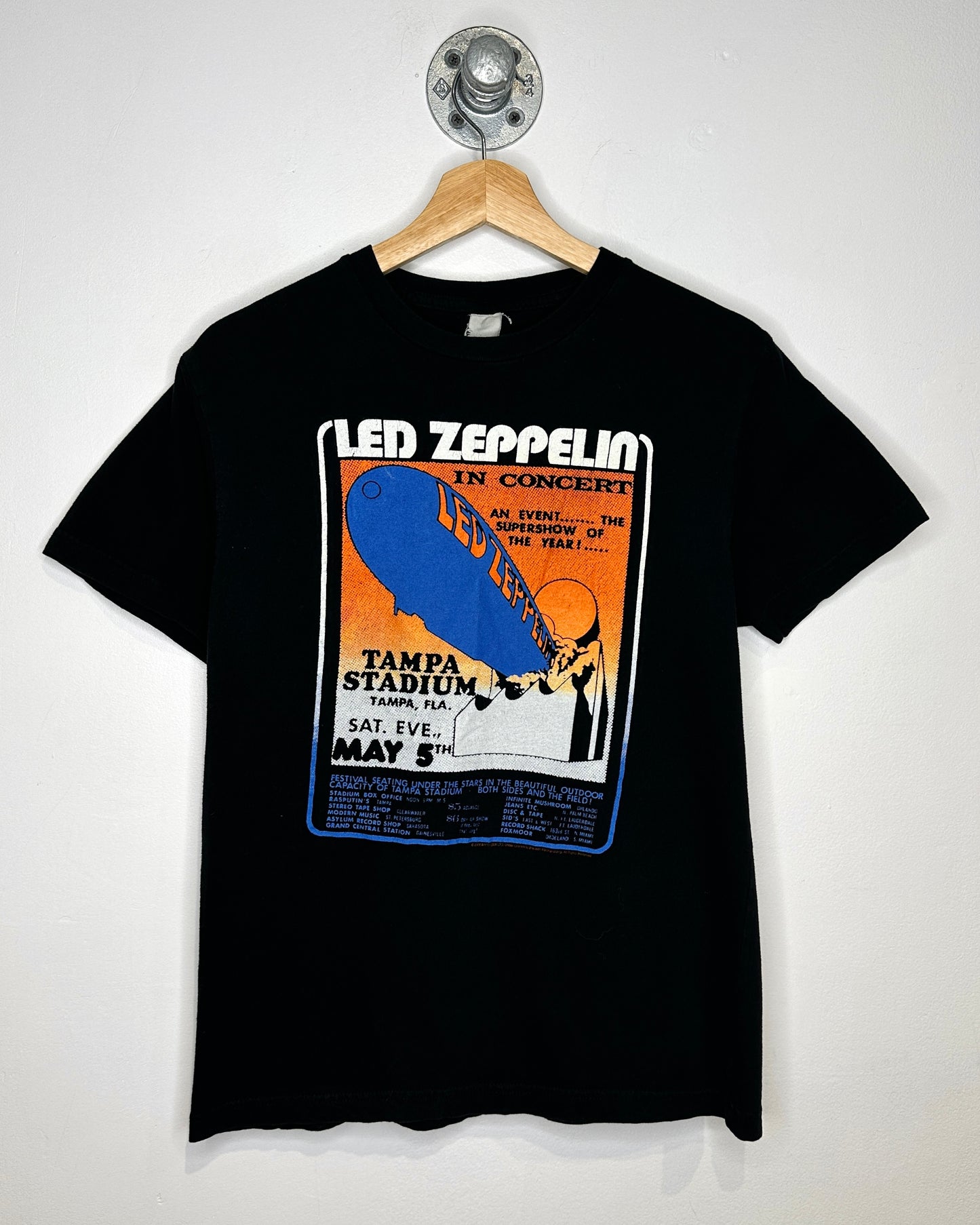 2006 Led Zeppelin In Concert Black Tee Shirt