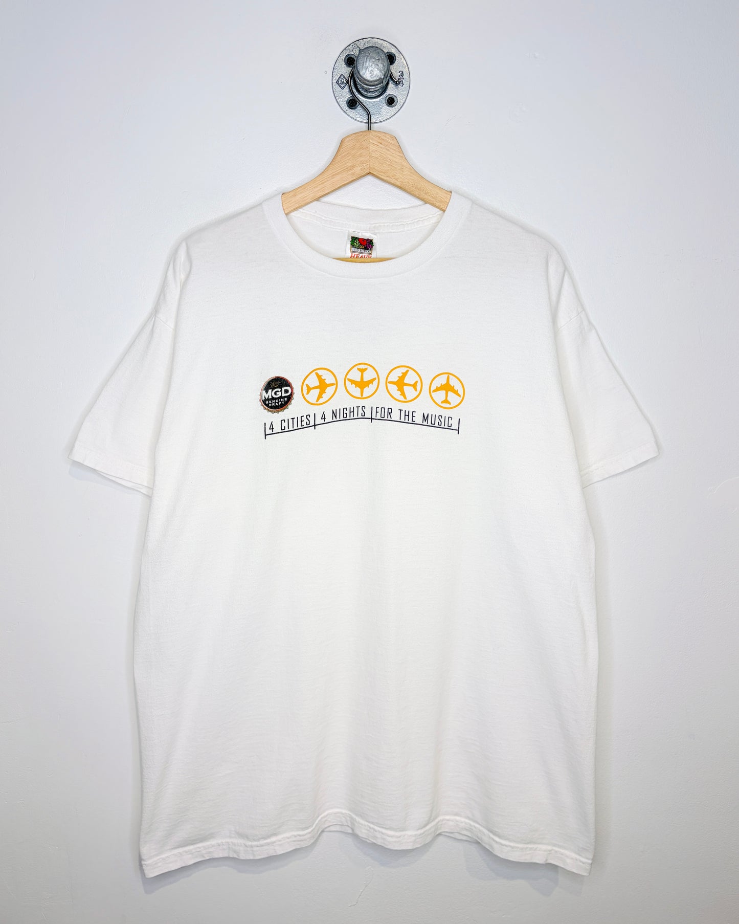 Vintage 2000s Mgd Genuine Draft Music Jet Tour White Tee Shirt