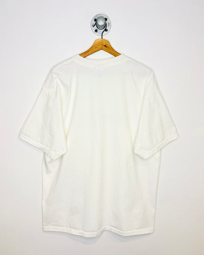 Vintage 2000s Globe And Mail White Tee Shirt