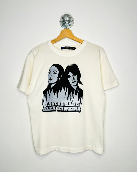2000s Taylor Jade Alex Dawkins White Tee Shirt