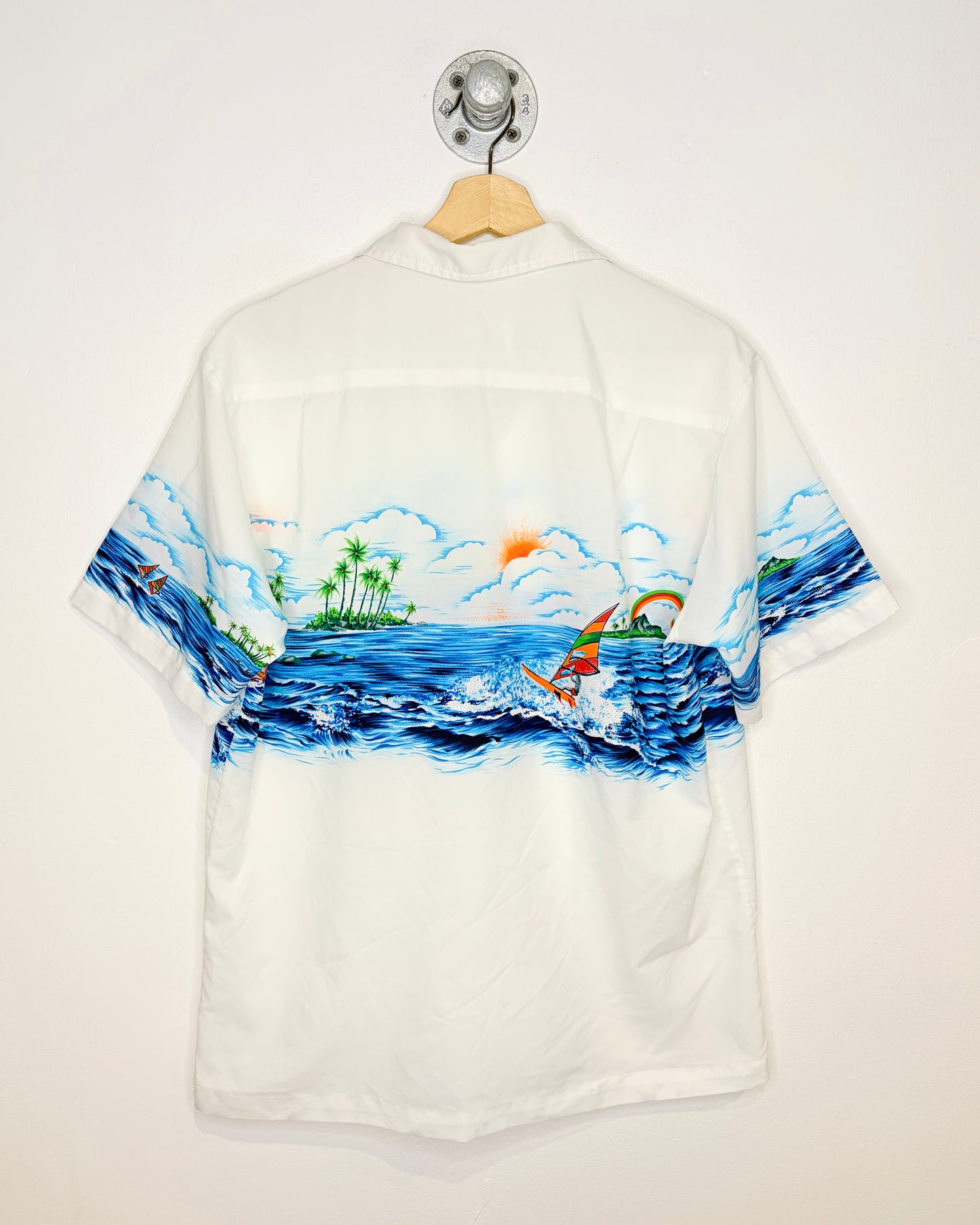 Vintage 1970s Hawaiian Style Polyester Tab Collar Short Sleeve Shirt