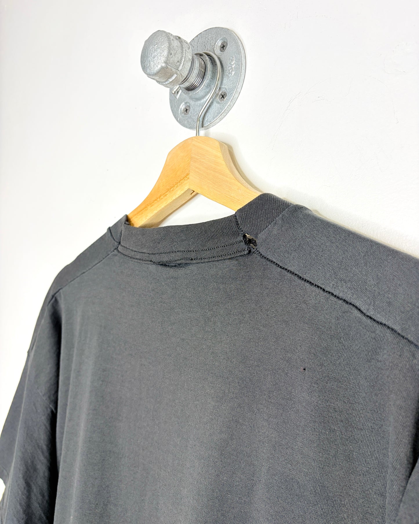 Vintage 90s Clive Alberta Hide Out Inn Black Tee Shirt