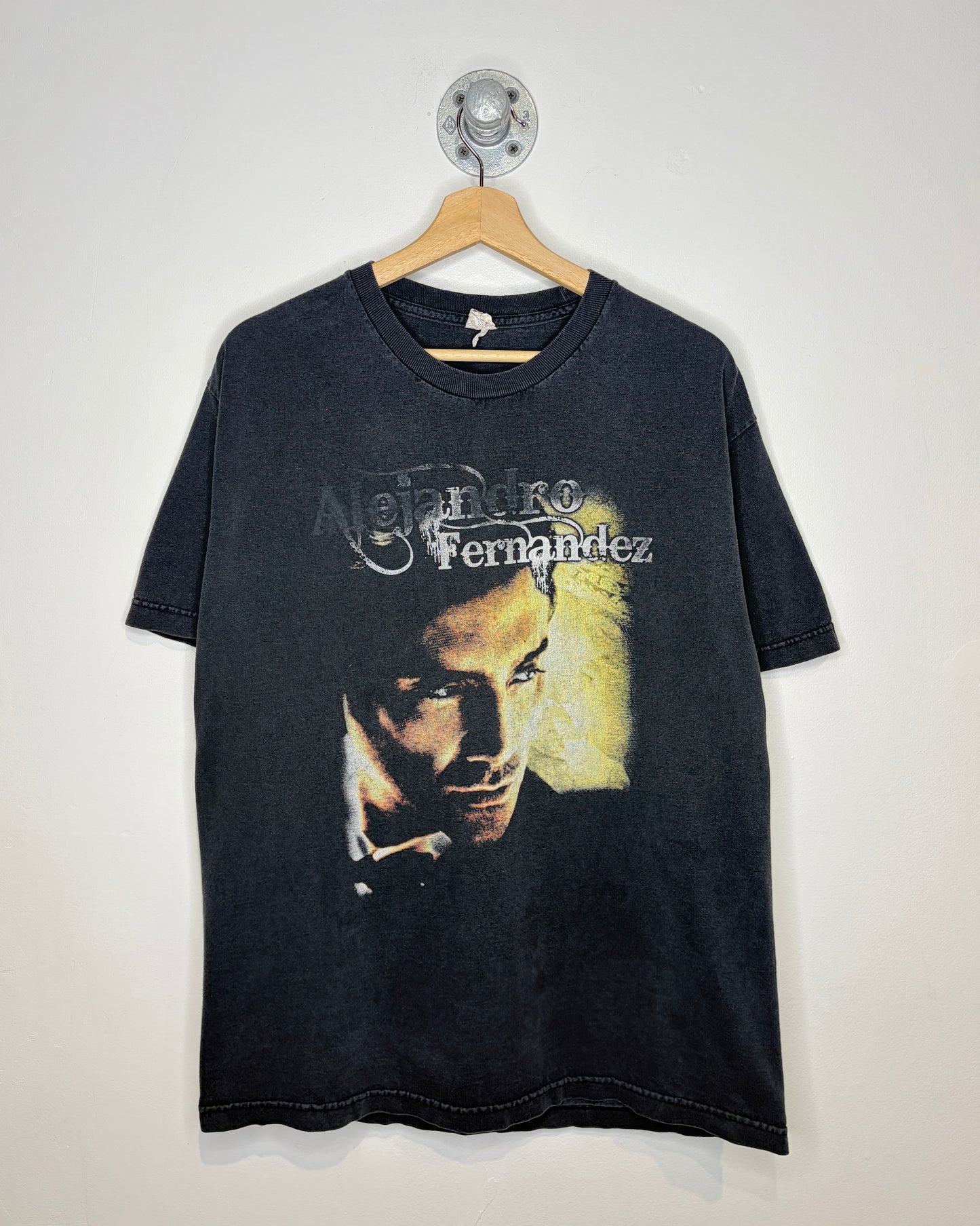 Alejandro Fernandez Confidencias Faded Black Tee Shirt