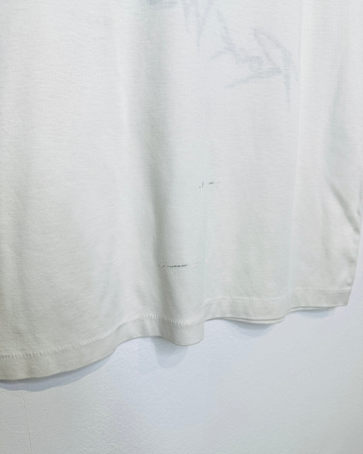 Vintage 1984 Rock Wallaby Australia Paper Thin White Tee Shirt