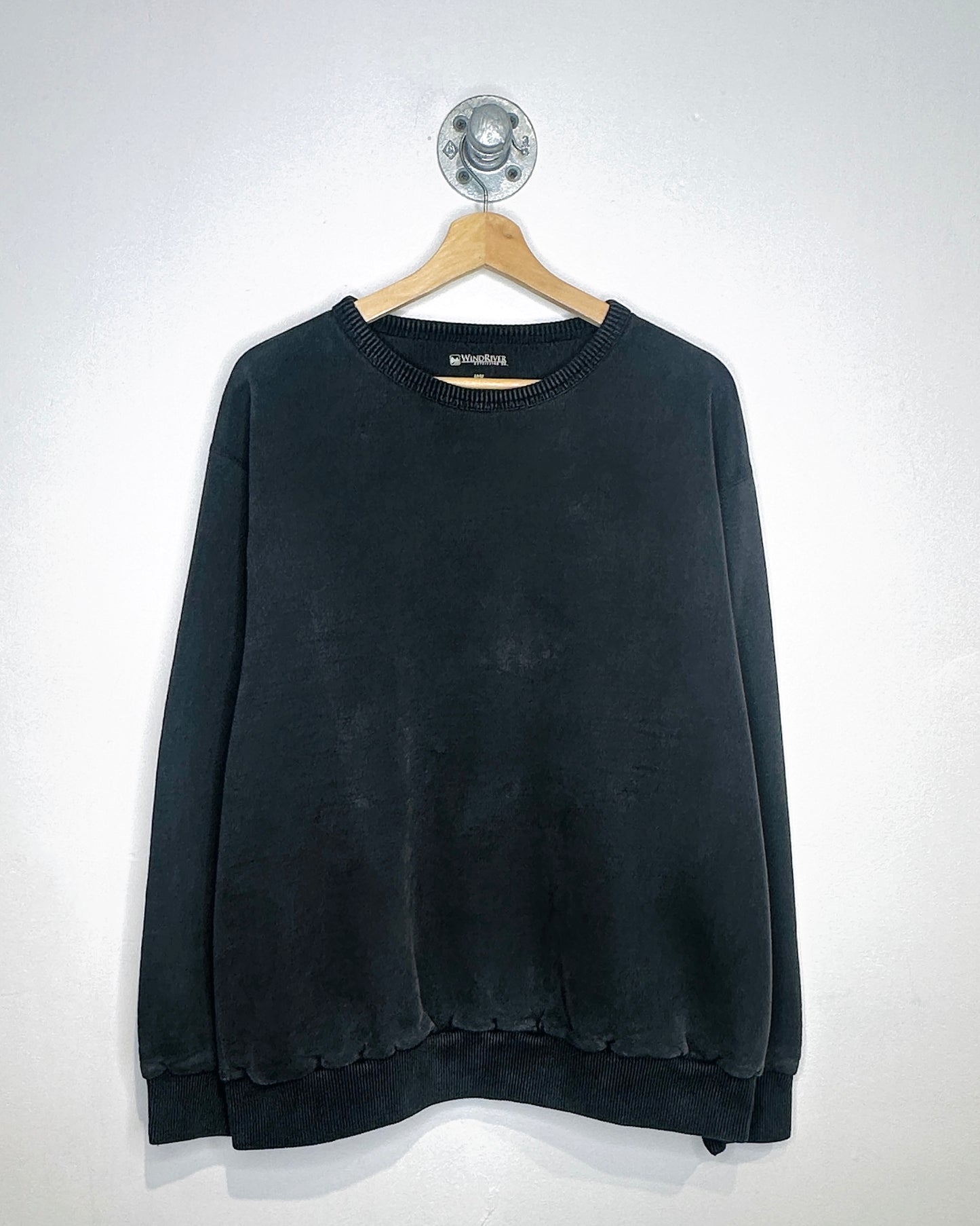 2000s Wind River Black Crewneck Sweatshirt