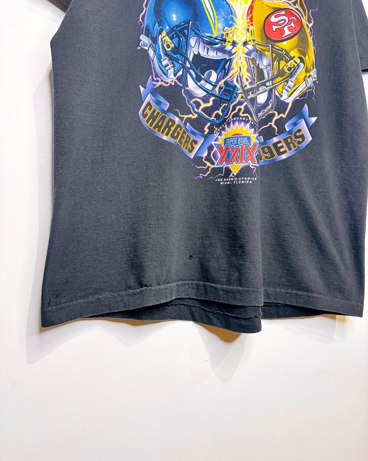 Vintage 1995 Super Bowl 29 Chargers 49ers Event Tee Shirt
