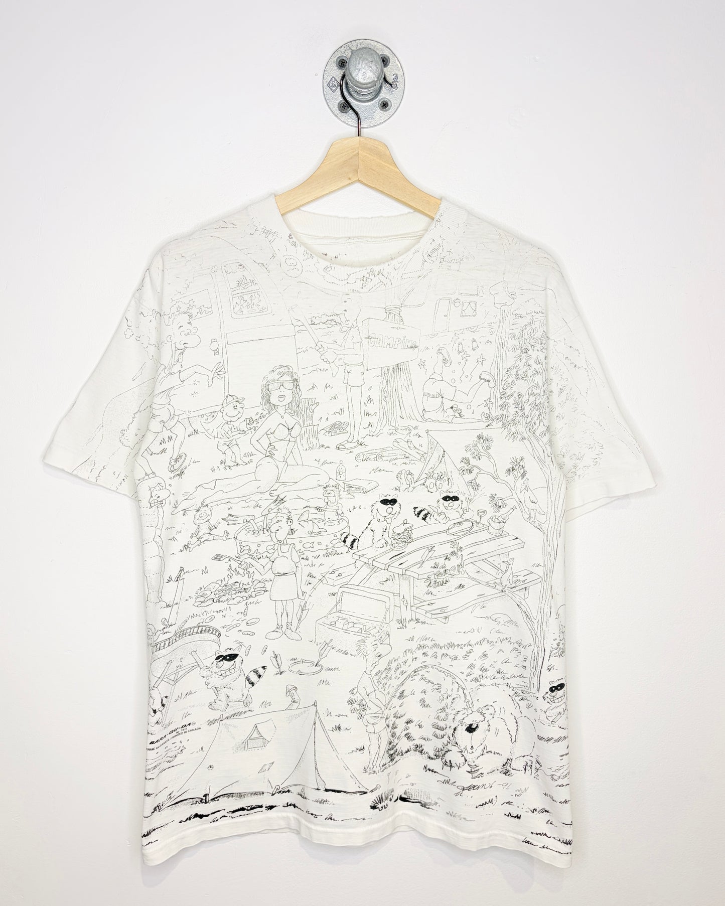 Vintage 90s Bara-Qu-Da Camping All Over Print White Tee Shirt