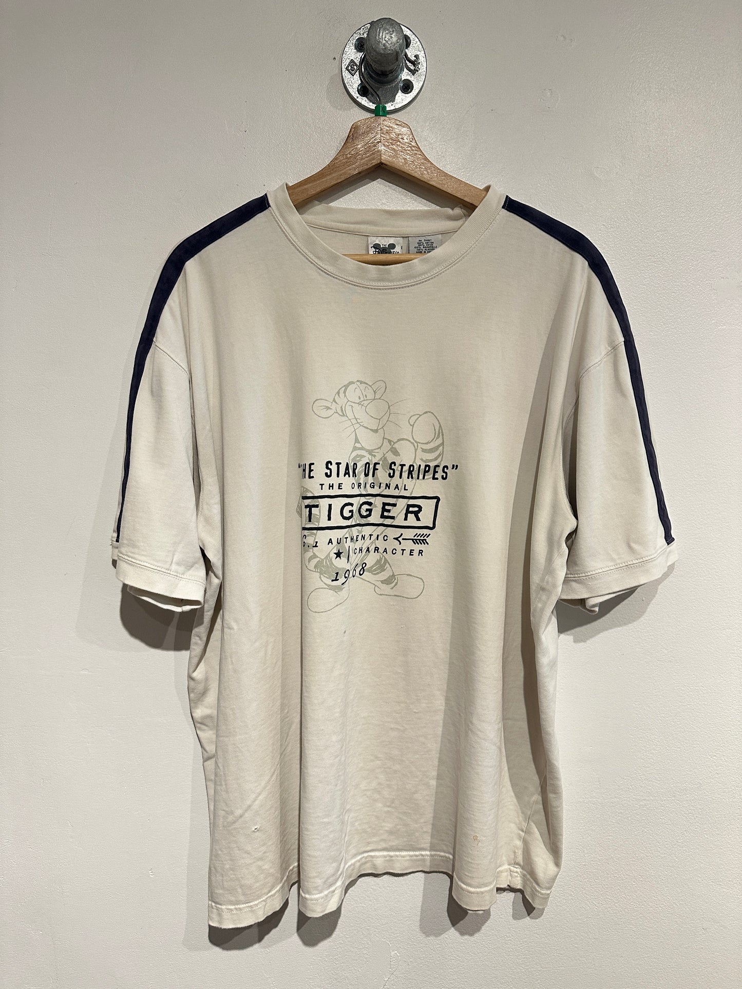 2000s Tigger The Star Of Stripes tee Shirt