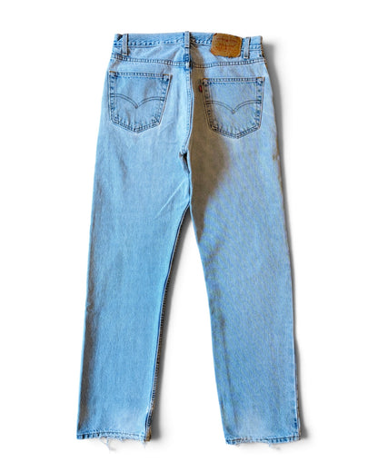 Vintage 2002 Levi’s 505 Regular Fit Heavily Faded Light Wash Jeans