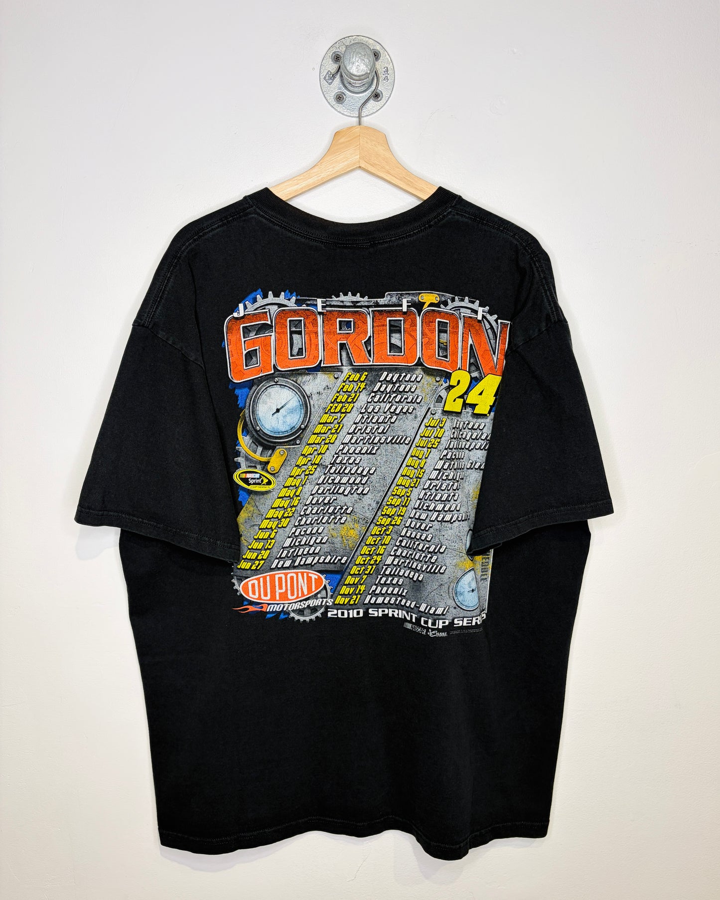 2010 Jeff Gordon NASCAR Black Tee Shirt
