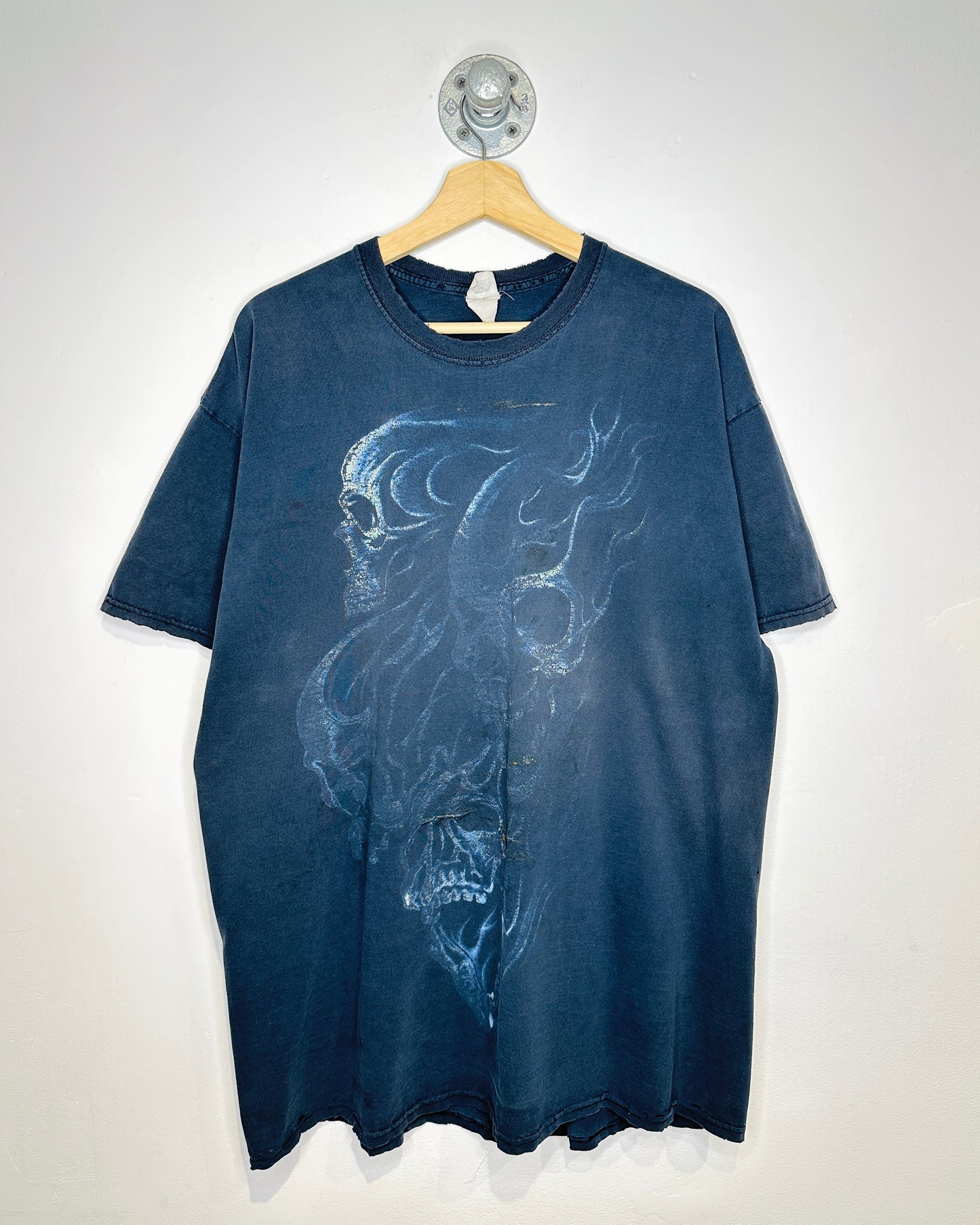 Vintage Y2K Flaming Skulls Distressed Black Tee Shirt