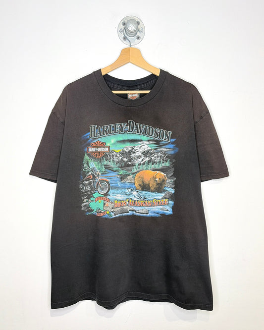 2000s Harley Davidson Bikin’ Alaskan Style Faded Black Tee Shirt