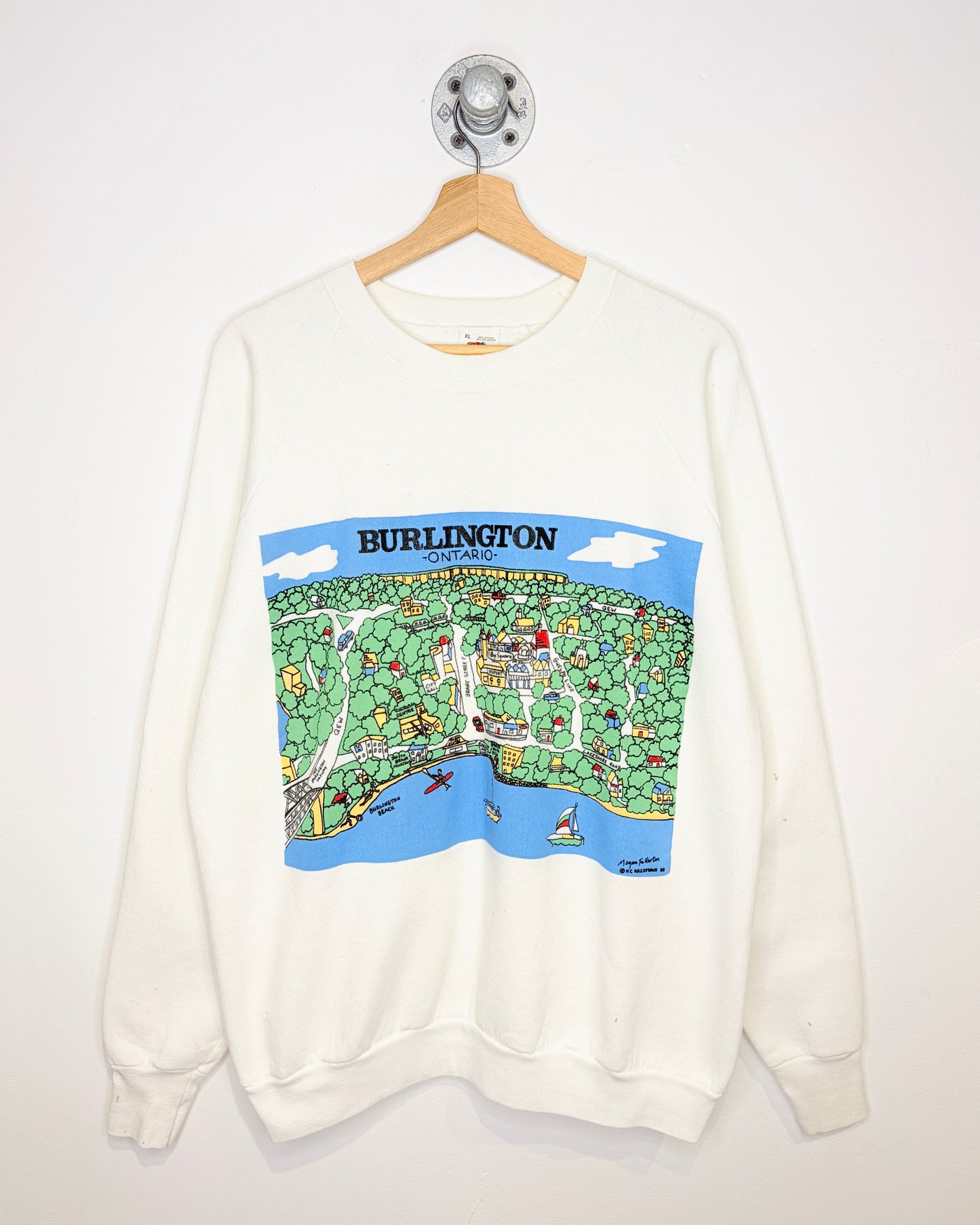 Vintage 1989 Burlington Ontario Tourist Graphic Print White Crewneck Sweatshirt