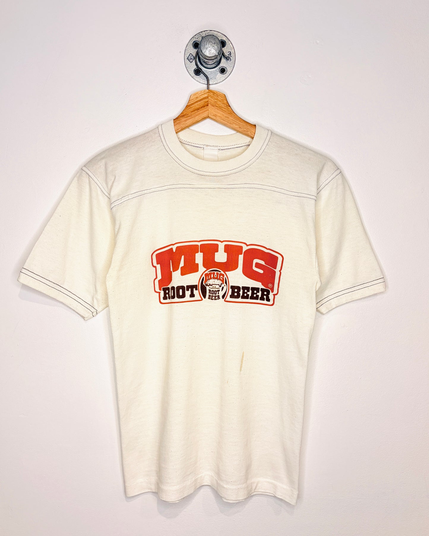 Vintage 70s MUG Old Fashioned Root Beer White Tee Shirt