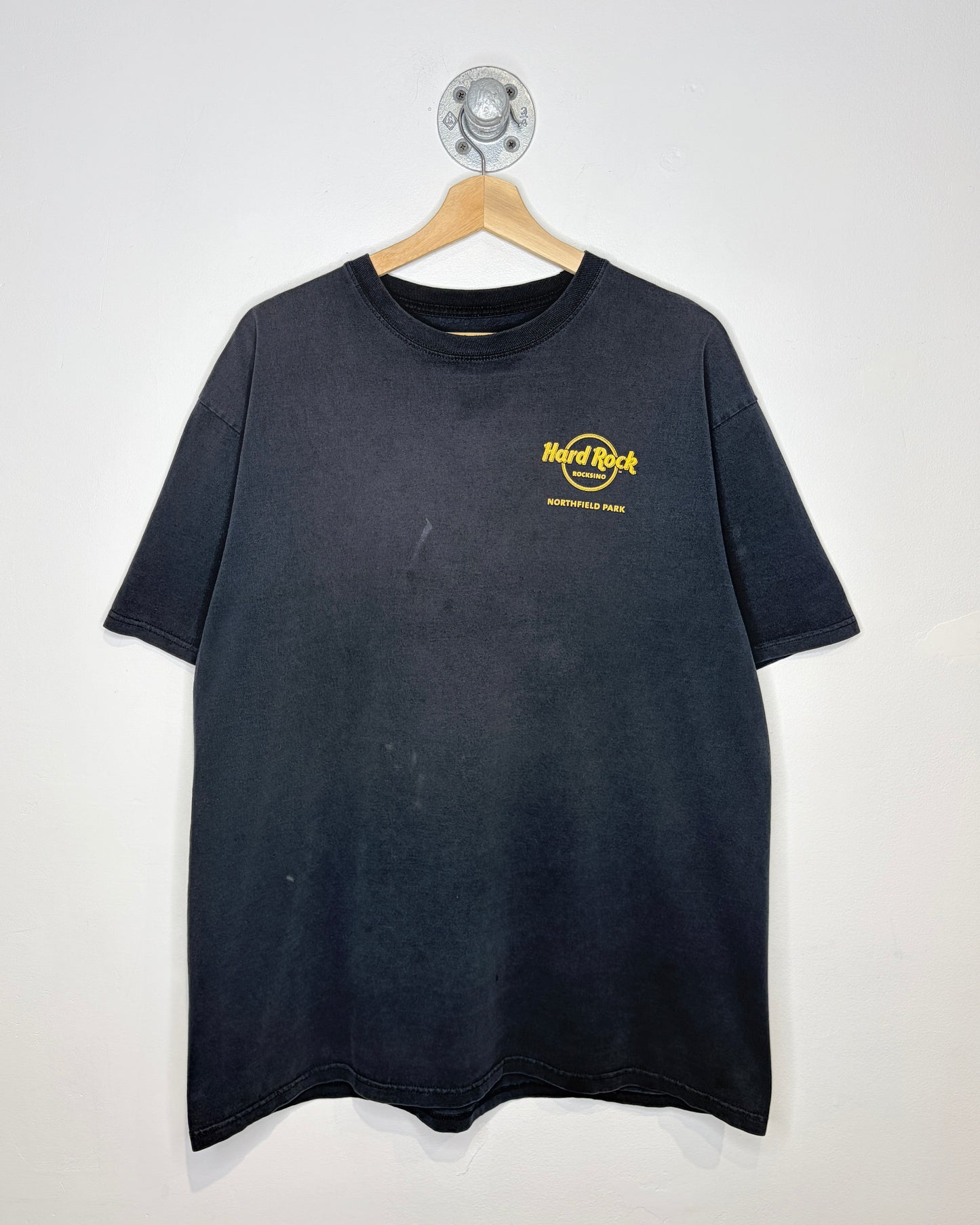 2000s Hard Rock Cafe Northfield Point Faded Black Tee Shirt