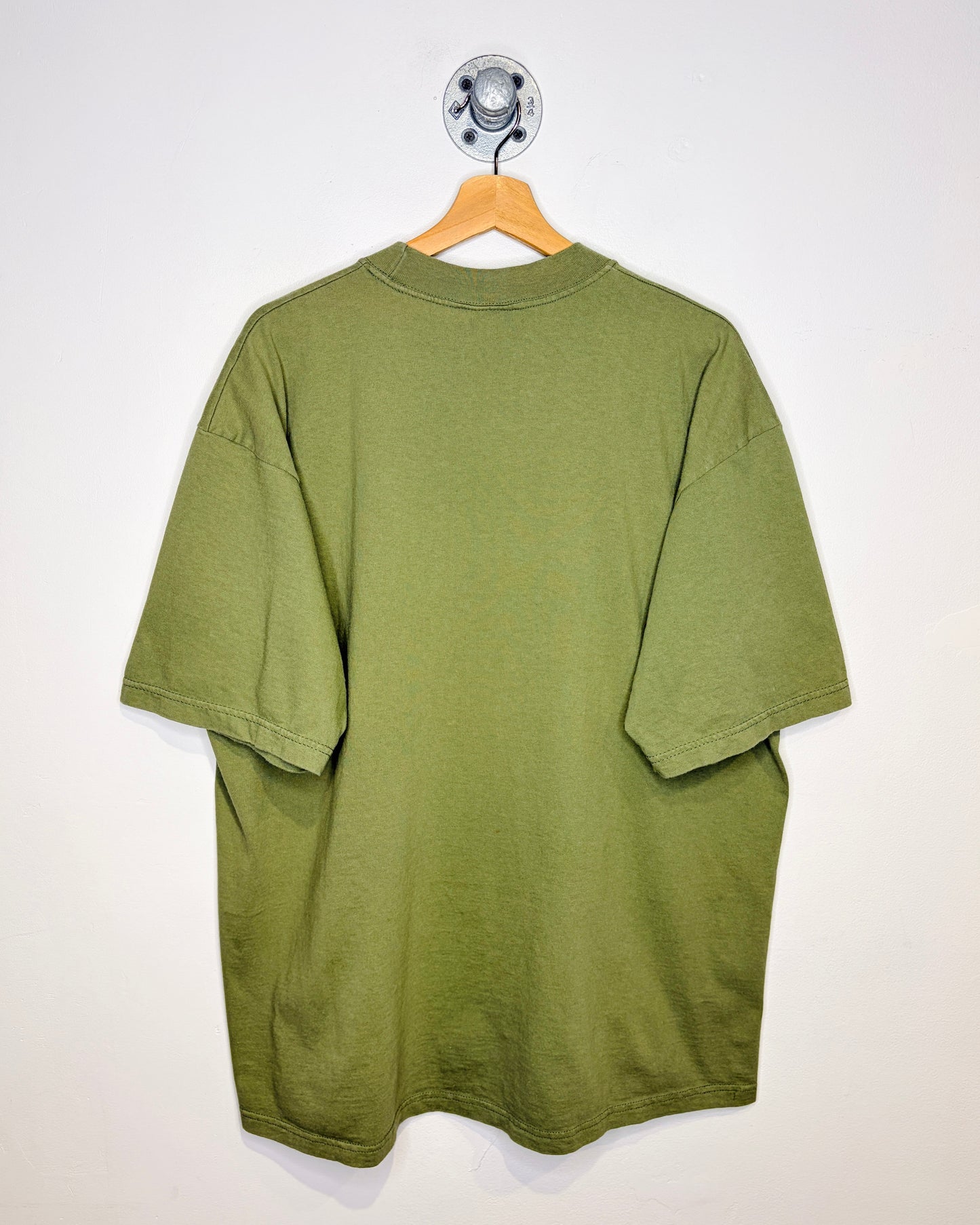 Vintage 2000s Explore Michigan’s Wilderness Green Tee Shirt