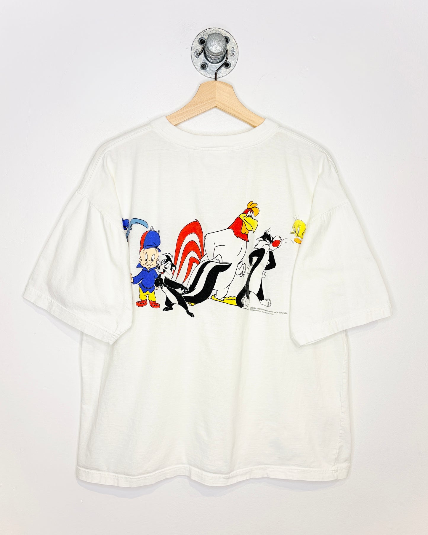 Vintage 1993 Looney Tunes Characters White Tee Shirt