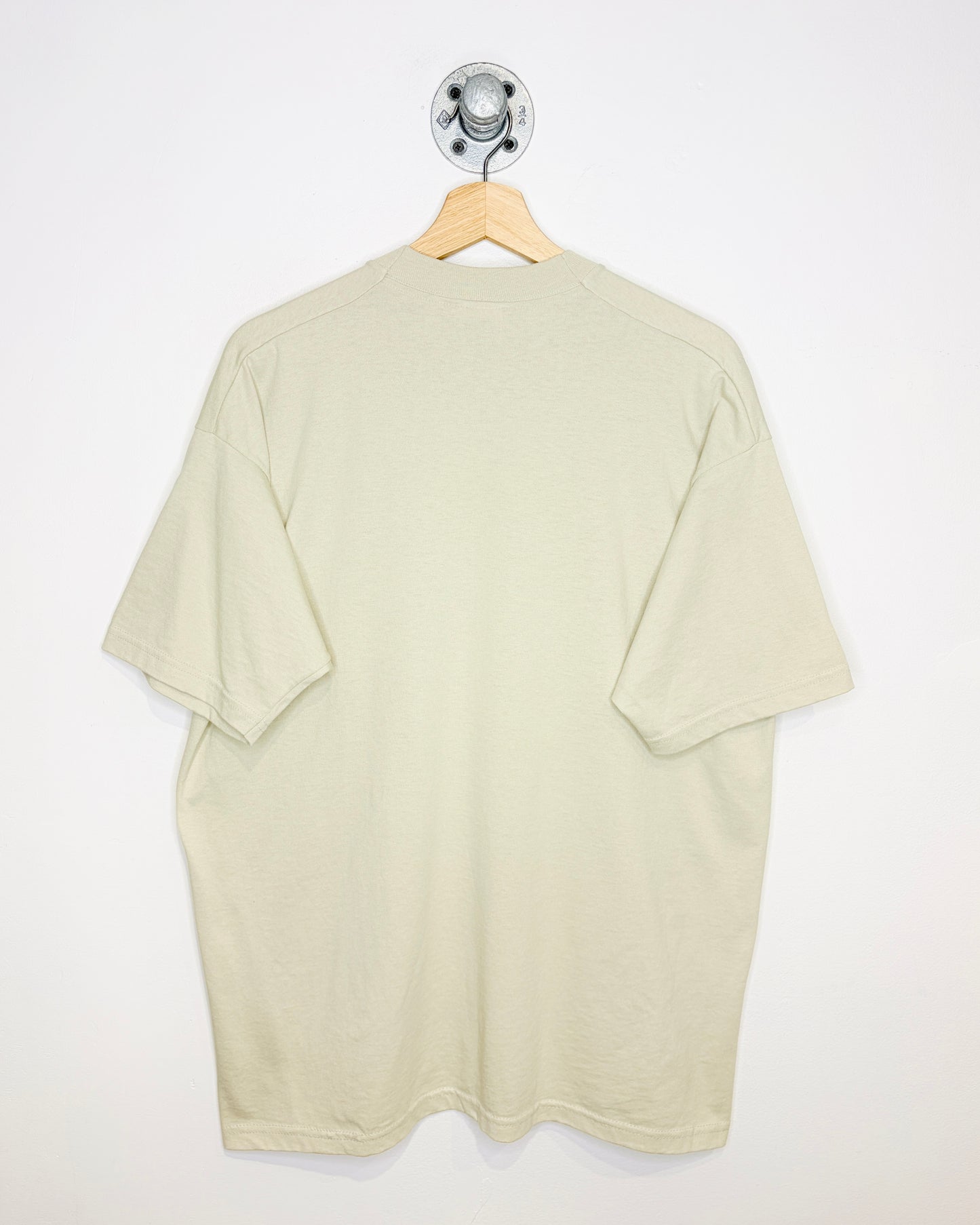 Vintage 1998 Q’s BBQ N Grill Tan Tee Shirt