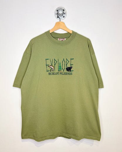 Vintage 2000s Explore Michigan’s Wilderness Green Tee Shirt
