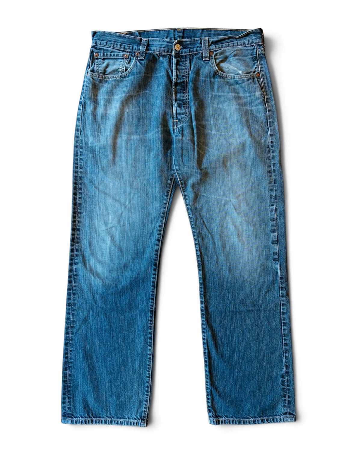 Vintage 2000s Levi’s 501 Button-Fly Faded Dark Wash Straight Fit Jeans
