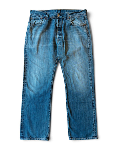Vintage 2000s Levi’s 501 Button-Fly Faded Dark Wash Straight Fit Jeans
