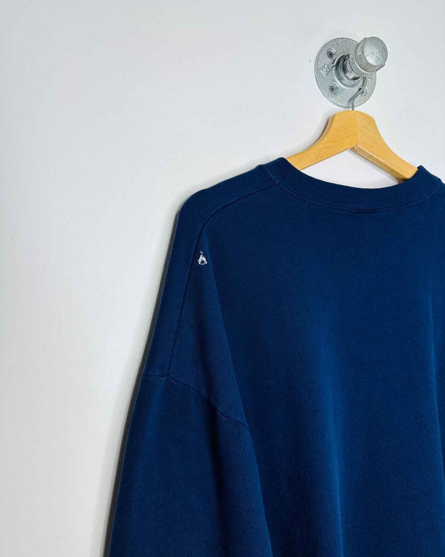 Vintage 2000s Shere Khan Navy Crewneck Sweatshirt