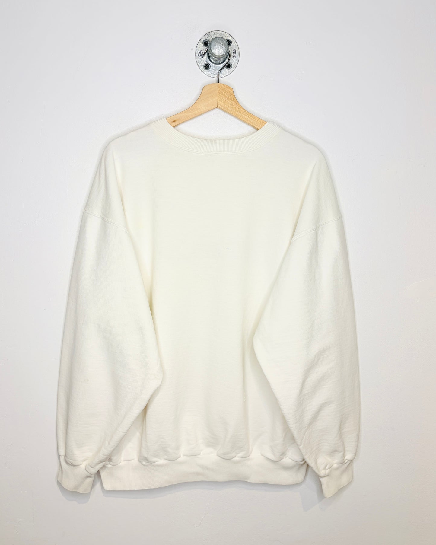 Vintage 90s Ikeda Embroidered White Crewneck Sweatshirt