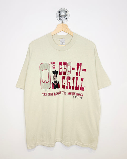 Vintage 1998 Q’s BBQ N Grill Tan Tee Shirt