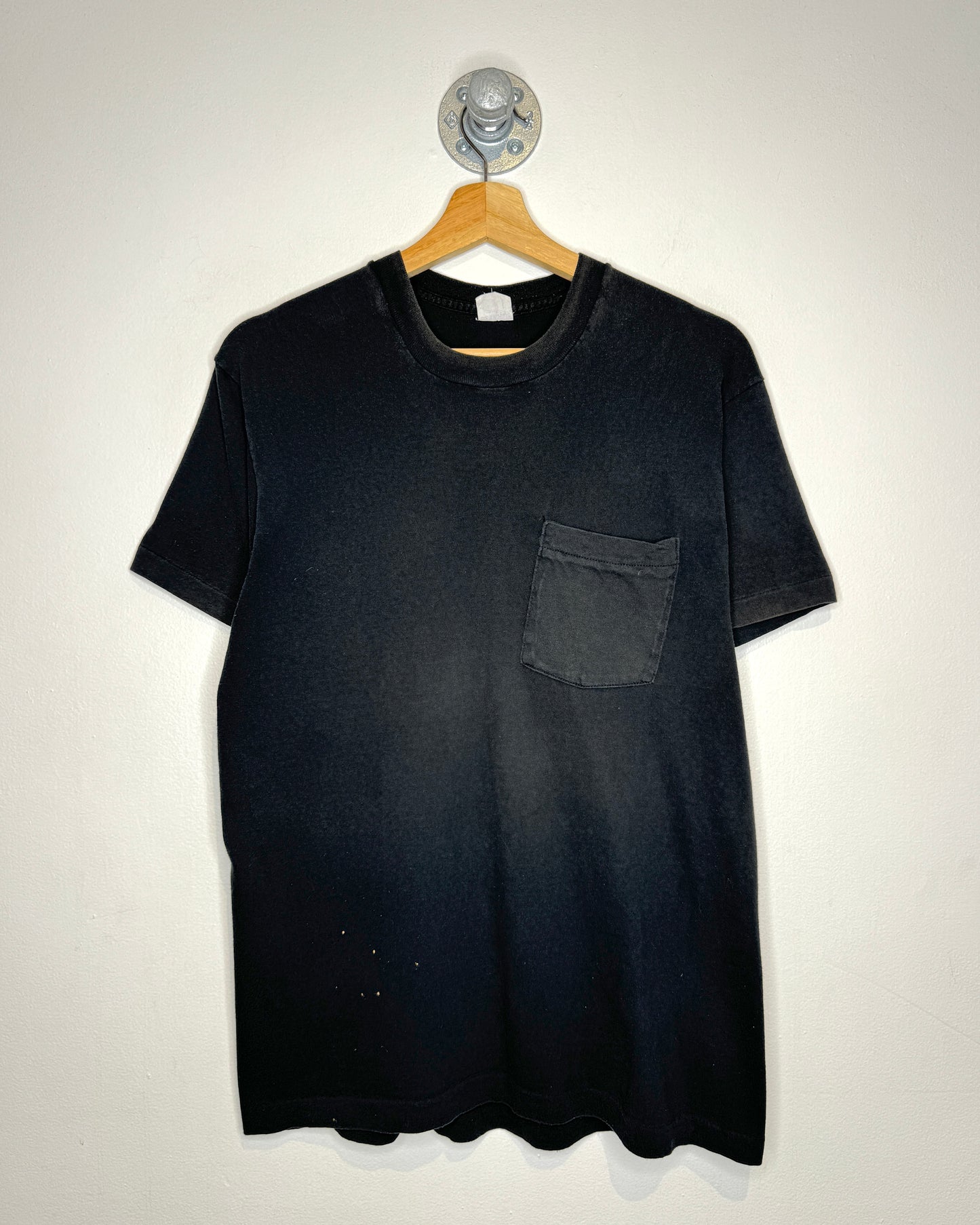 Vintage 80s Blank Faded Black Pocket Tee Shirt