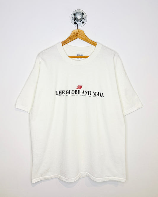 Vintage 2000s Globe And Mail White Tee Shirt