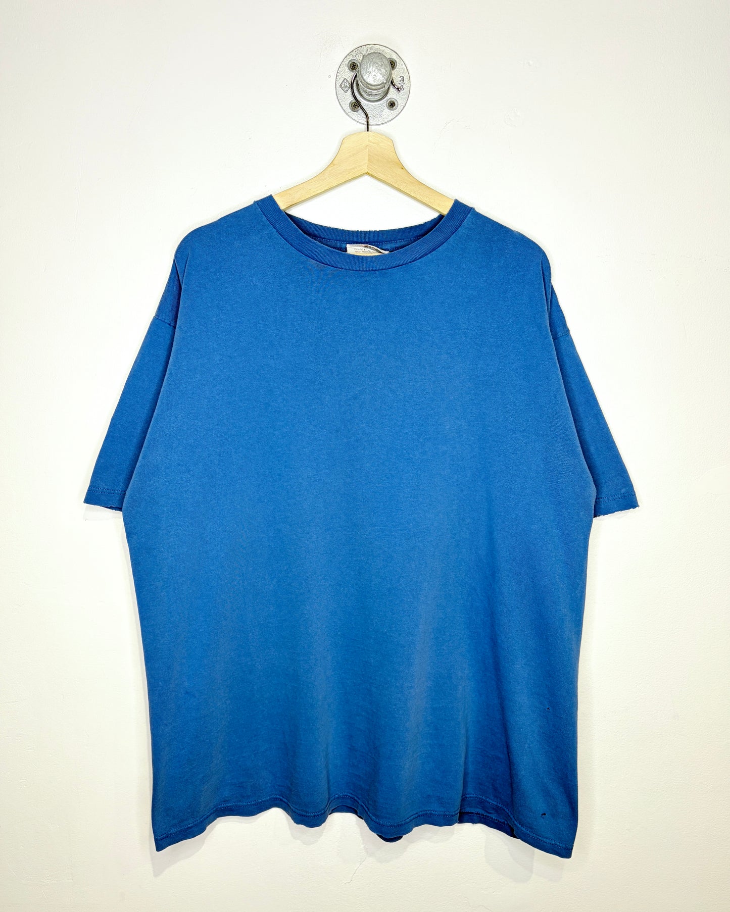 Vintage 90s Penman’s Faded & Distressed Blank Blue Tee Shirt