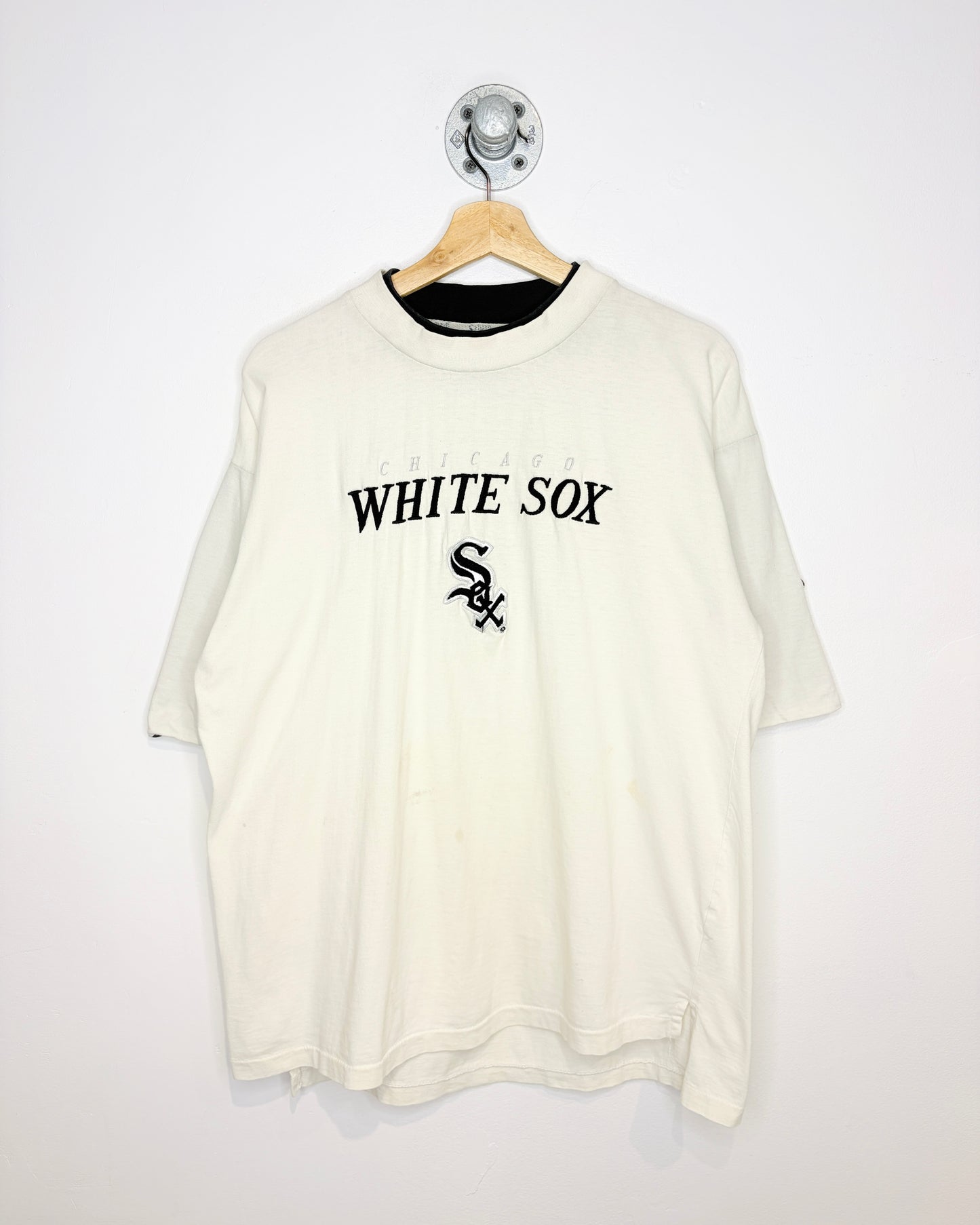 Vintage 90s Chicago White Sox Double Collar White Tee Shirt