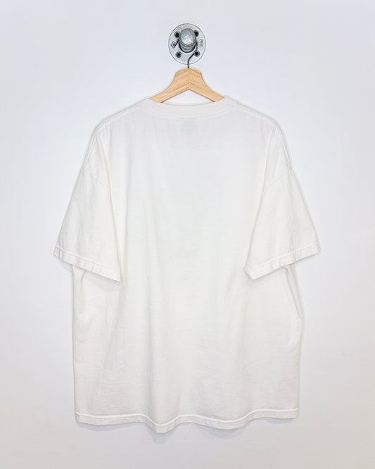 Vintage Y2K Hot Leathers Skull Graphic White Tee Shirt