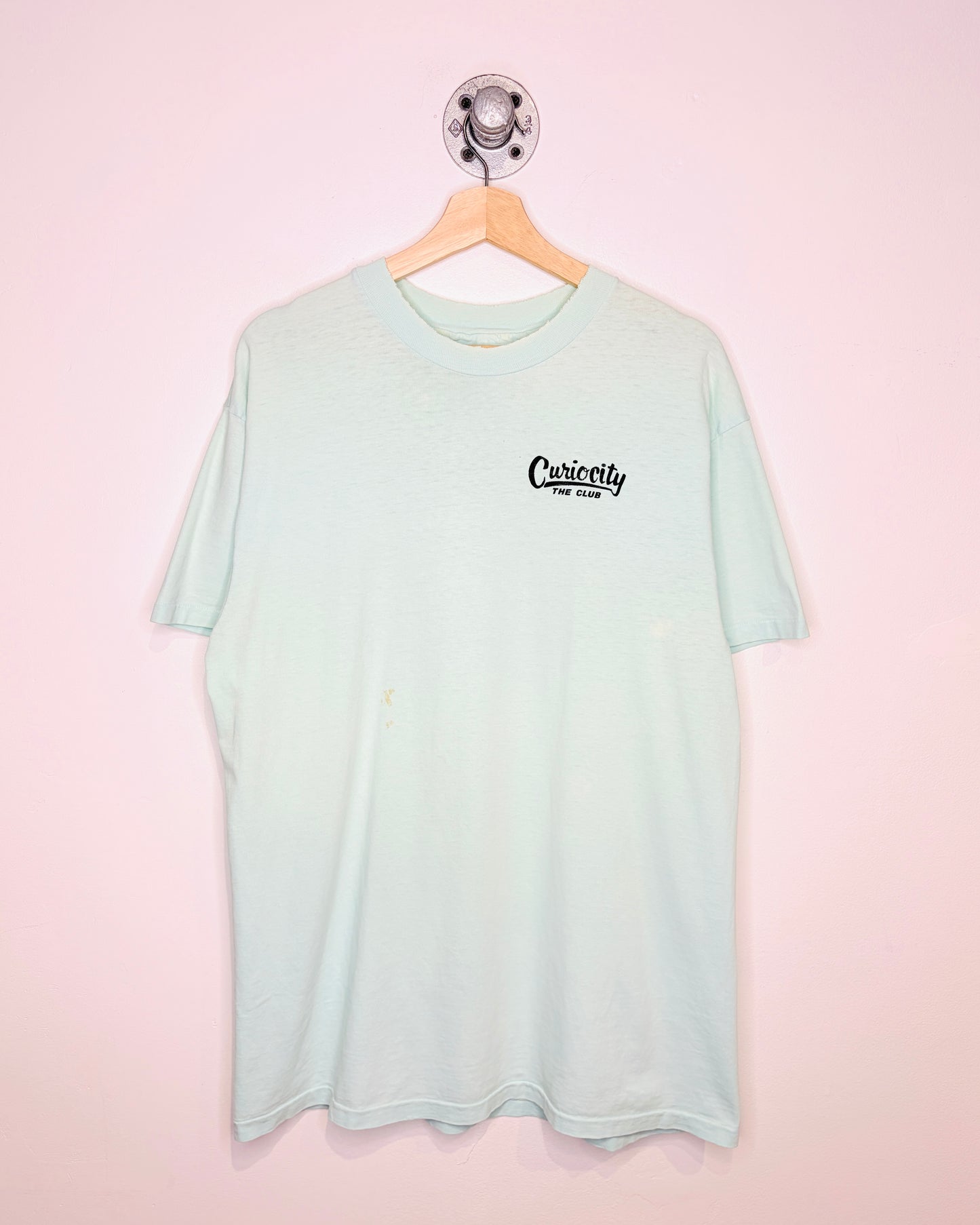 Vintage 1980s Curiocity The Club Faded Blue Tee Shirt
