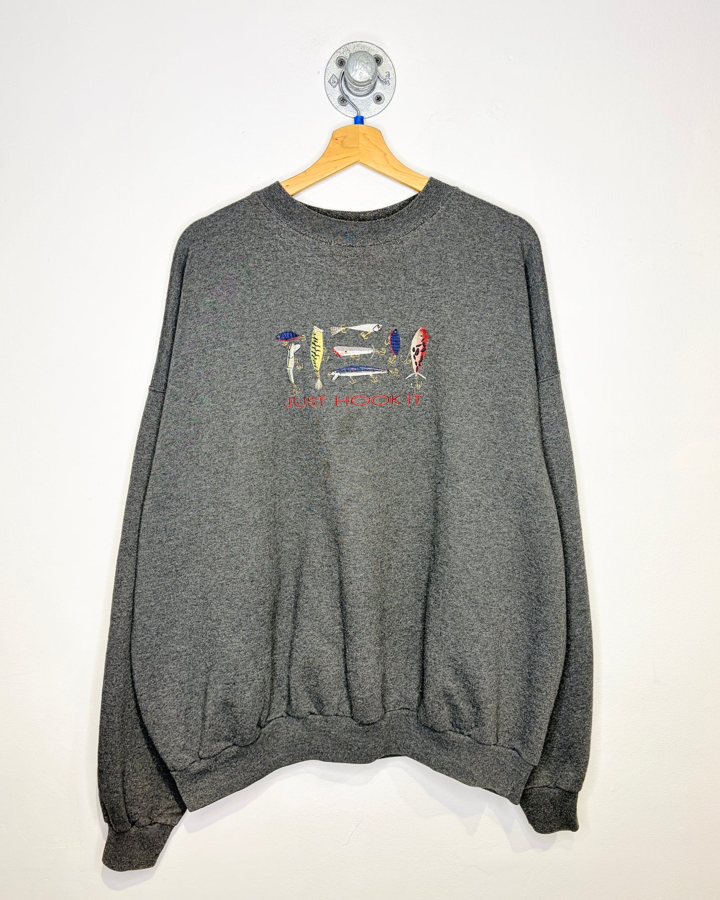 Vintage 2000s Just Hook It Fishing Grey Crewneck Sweatshirt