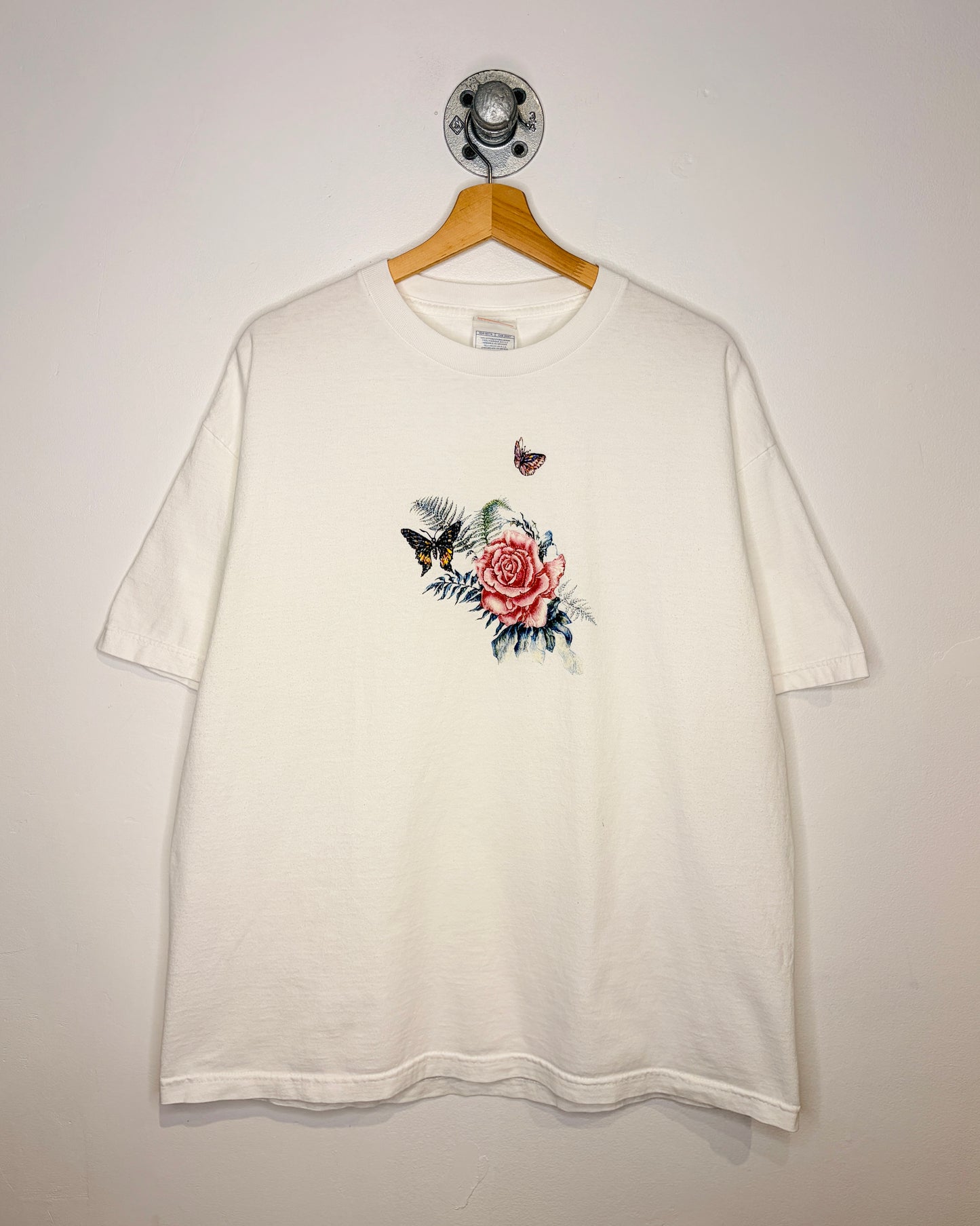 Vintage 2000s Rose & Butterflies White Tee Shirt