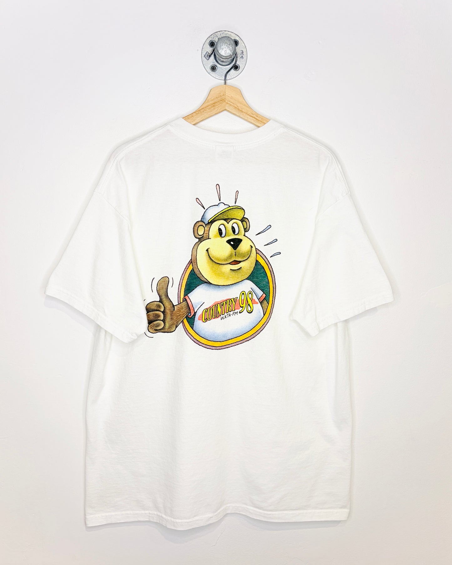 Vintage Ernie’s Country Music Station 98 White Tee Shirt